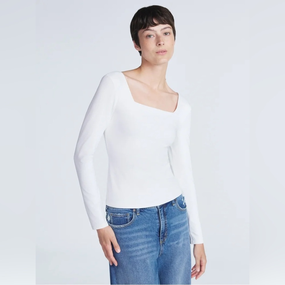 Scoop Women's Square Neck Contour Long Sleeve White Top NWT